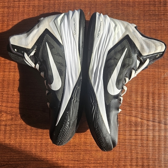 Nike Hyperdunk High Tops 2014 Size 8 - Picture 5 of 8